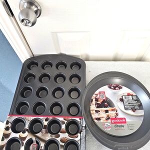 Goodcook Non-Stick Gray Bakeware Set 24 muffin & pie Pan 9 inches